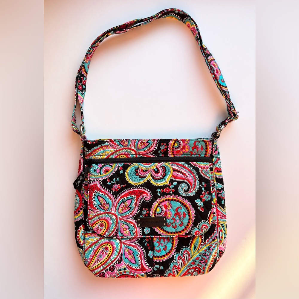 Vera Bradley Iconic Mailbag in Parisian Paisley